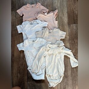 H&M Onesies (18m)